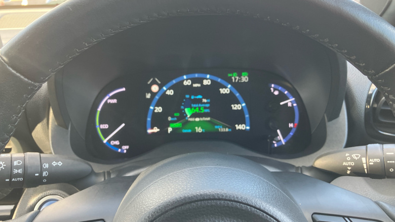 Toyota Yaris Cross 1.5 Hybrid Design 5dr CVT Hybrid Estate